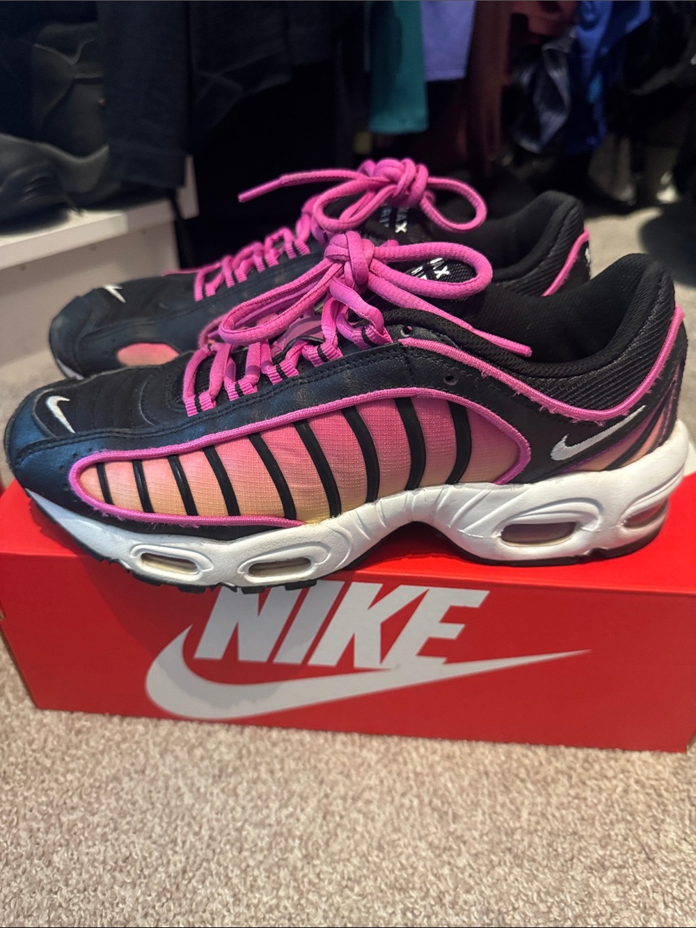 Nike Black & Pink Women's Air Max Sneakers